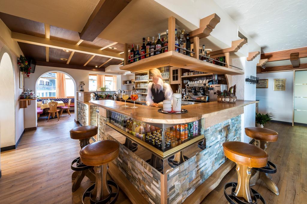 阿尔卑斯山弗里登酒店 马兰扎 外观 照片